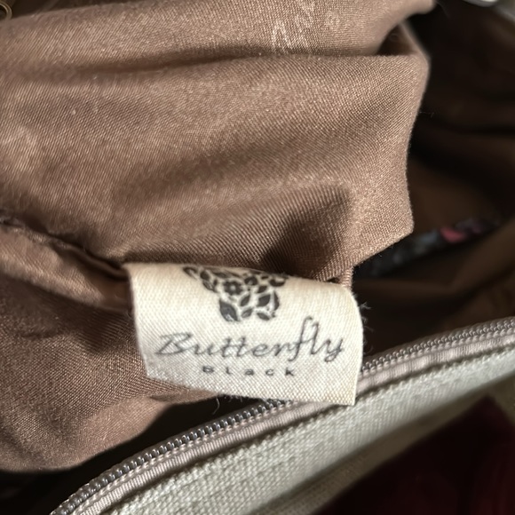 Butterfly black canvas floral bag satchel style. - Picture 7 of 7